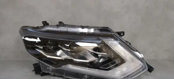 Nissan X-Trail T32 Headlight/headlamp XTRAILT32