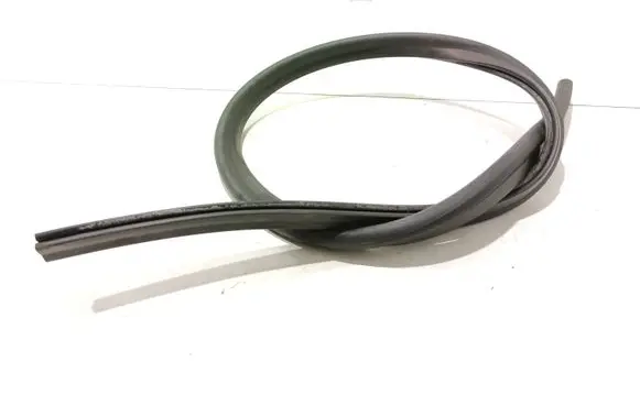 Skoda Kodiaq Engine compartment rubber 565823723