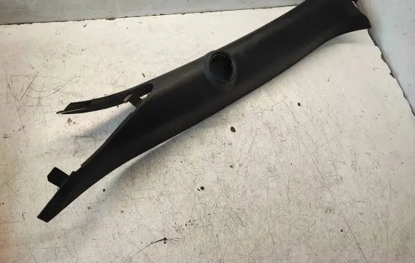 (A) pillar trim