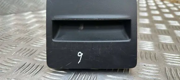 Skoda Octavia Mk3 (5E) Ashtray (rear) 5E0863284B