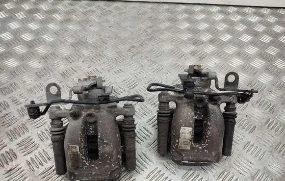 Rear brake caliper