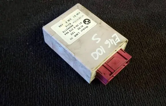 BMW 3 E46 Fuel injection pump control unit/module 55892110 5212