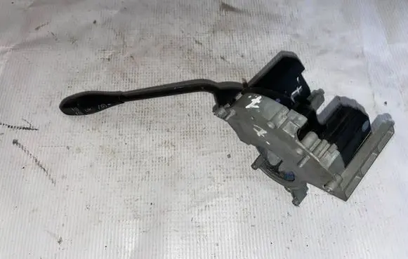Mercedes-Benz CLS C219 Cruise control stalk a1715402445 1715402445