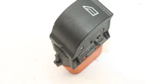 Ford Focus Other switches/knobs/shifts BM5T14529BA