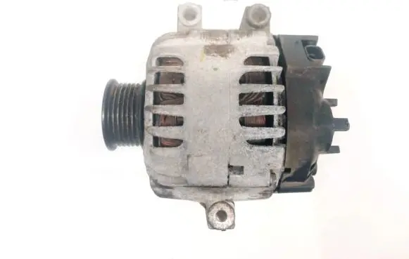 Opel Insignia A Generator/alternator 13586366 2618063a