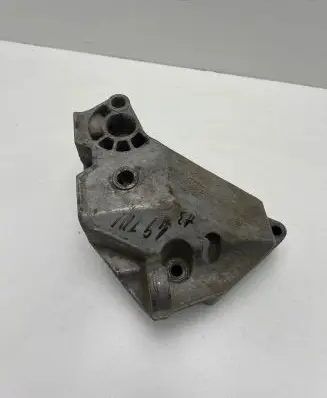 Audi A3 S3 8L Engine mounting bracket 038199207H