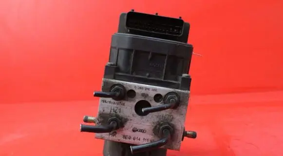 Volkswagen PASSAT B5 ABS Pump 0273004212
