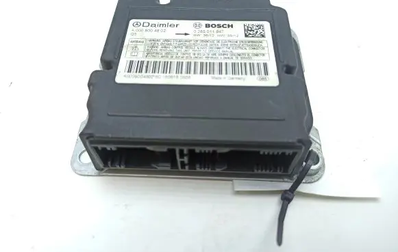 Mercedes-Benz Sprinter W906 Airbag control unit/module A0009004802 0285011847