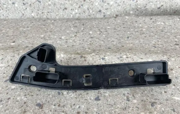 Citroen Berlingo Front bumper mounting bracket REFBR08420