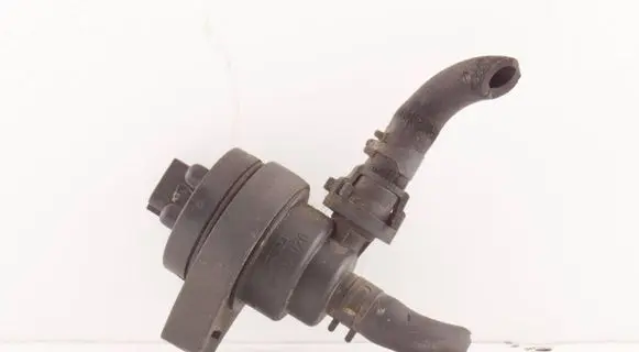 Saab 9-5 Valve vacuum 4670477