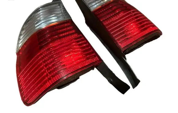 BMW 5 E39 Rear/tail lights 6902531 6902532