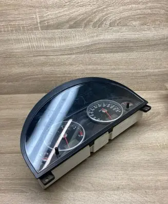 Speedometer (instrument cluster)