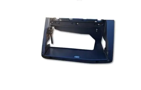 Glove box