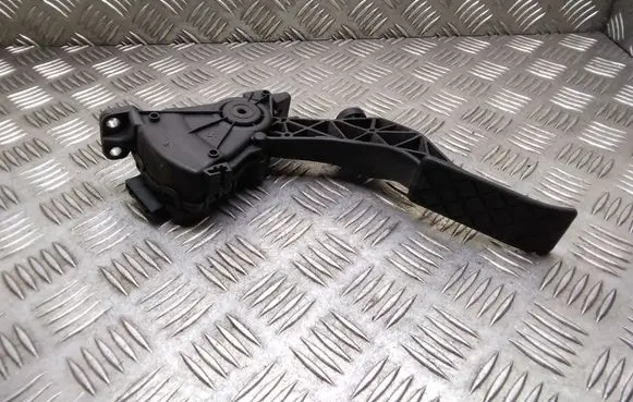 Volkswagen Multivan T5 Accelerator throttle pedal 7H1723503 6PV008495