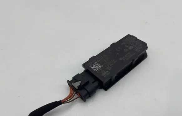 Cupra Formentor Aerial antenna amplifier 5WA962133G 5WA962133E 2432213185