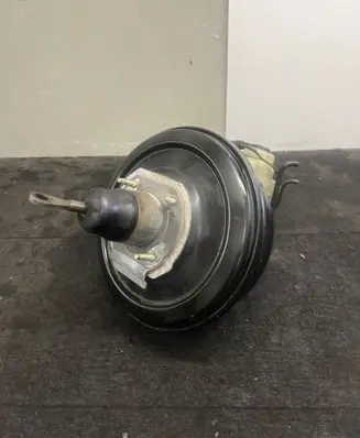 BMW 5 E39 Brake booster 1165055 LSC145T 3433