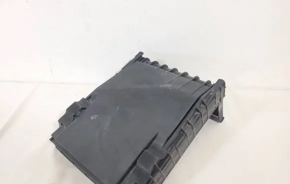 Volkswagen Golf VI Fuse box cover 1K0937132F 1K0937132G 017180061