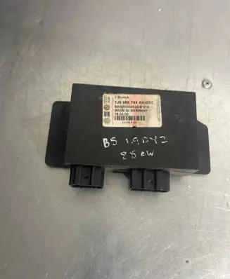 Volkswagen PASSAT B5 Comfort/convenience module 1J0959799 1J095999AAH SWQ055W026B01