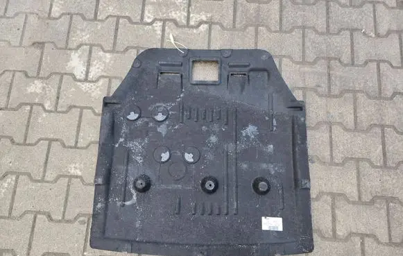 Mini Cooper Countryman F60 Engine splash shield/under tray 7402947