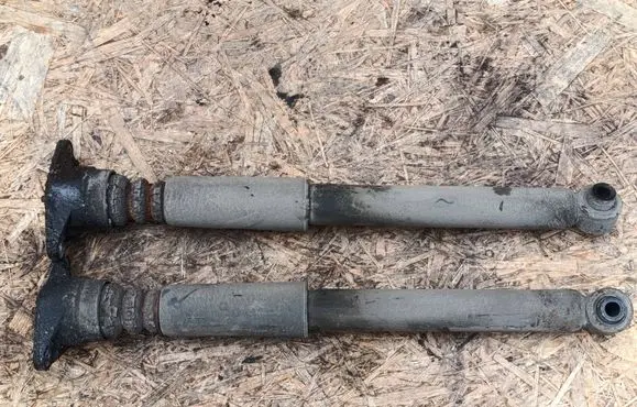 Seat Exeo (3R) Rear shock absorber/damper