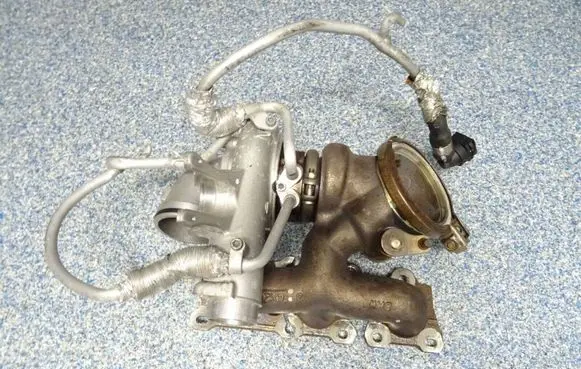 BMW M4 F82 F83 Turbo 7850279