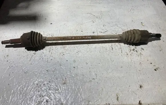 Chrysler Pacifica Rear driveshaft
