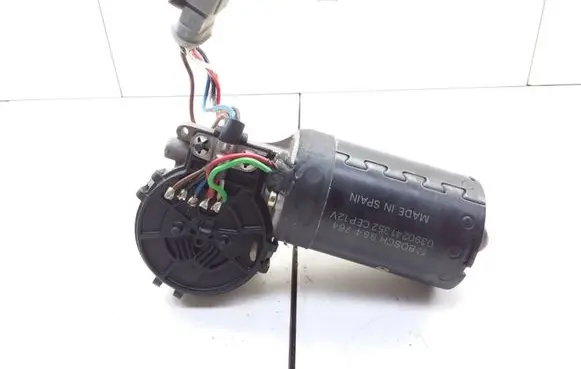 Renault Megane I Wiper motor 0390241352