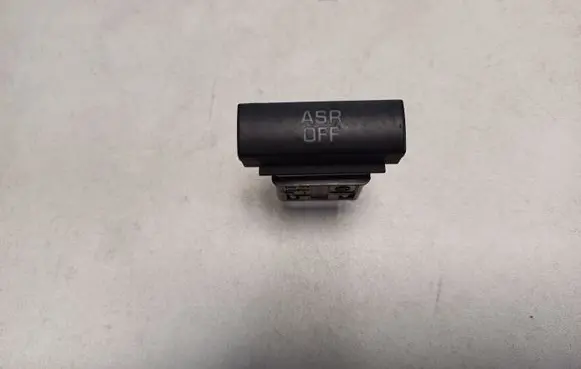 Traction control (ASR) switch