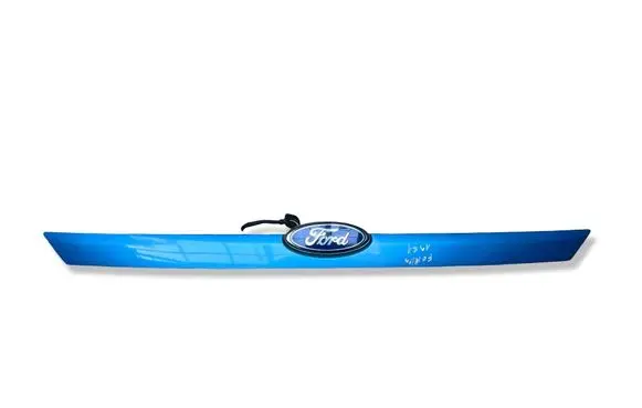 Ford Focus Trunk door license plate light bar 9M51A43404AA