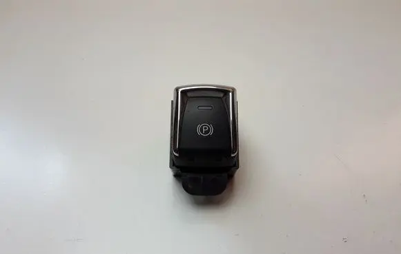 Nissan Qashqai Hand parking brake switch 16X15SD