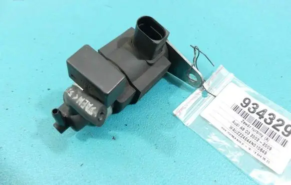 Audi A8 S8 D3 4E Turbo solenoid valve 057906630A IMPRK934329