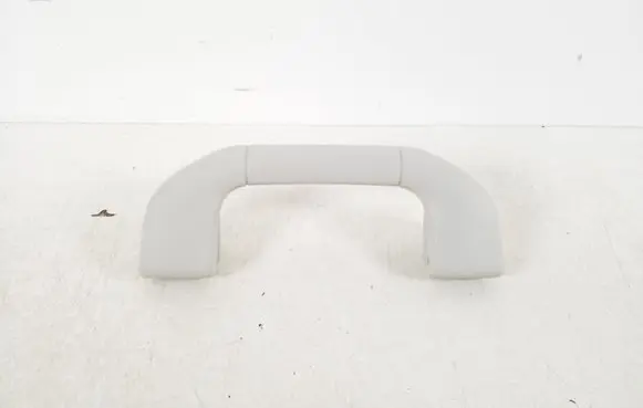 Mercedes-Benz E W212 Front interior roof grab handle A204100051