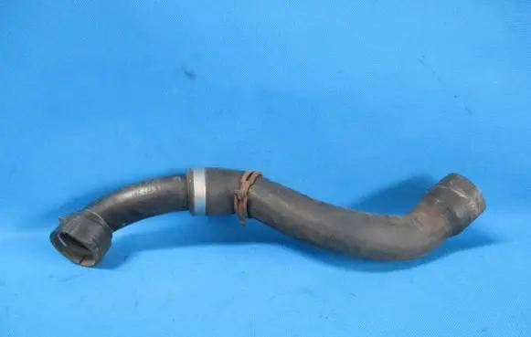 Porsche Cayenne (9PA) Heater radiator pipe/hose 7L5122051A