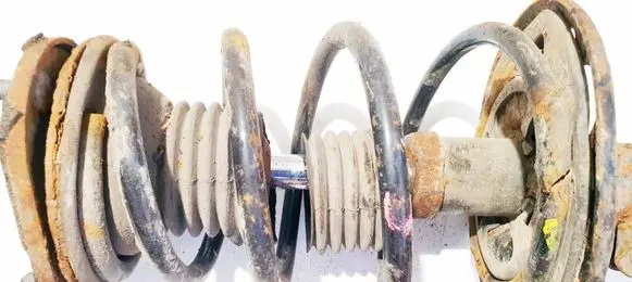 Toyota Avensis T270 Front coil spring 