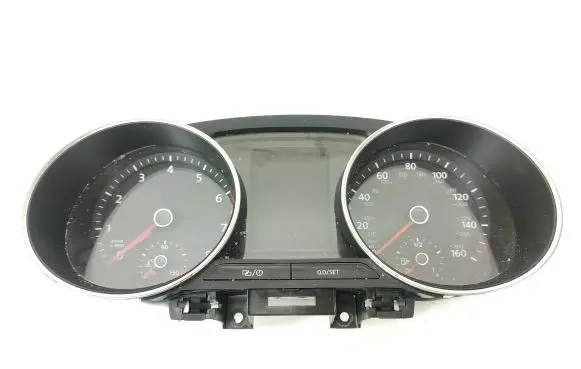 Volkswagen Polo V 6R Speedometer (instrument cluster) 6C0920940G