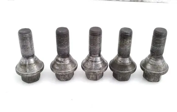 Opel Movano B Nuts/bolts 