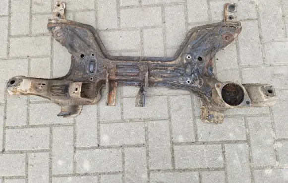Volkswagen PASSAT B3 Front subframe 357199315E