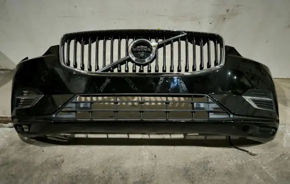 Volvo XC60 Front bumper 55667788