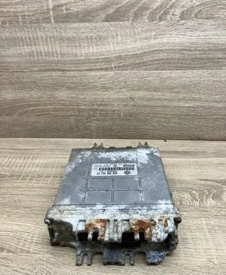Seat Toledo I (1L) Engine control unit/module 028906021EF 0281001582