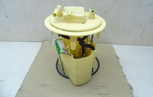 Peugeot 308 Fuel level sensor 