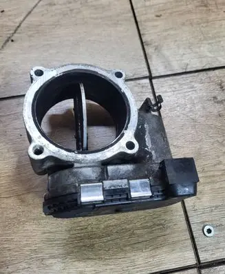 Mercedes-Benz S W221 Throttle valve A6290900270 PBTGF30 0281002714