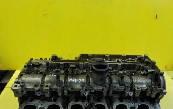 Land Rover Freelander 2 - LR2 Engine head 6G9N6090AF B6324S