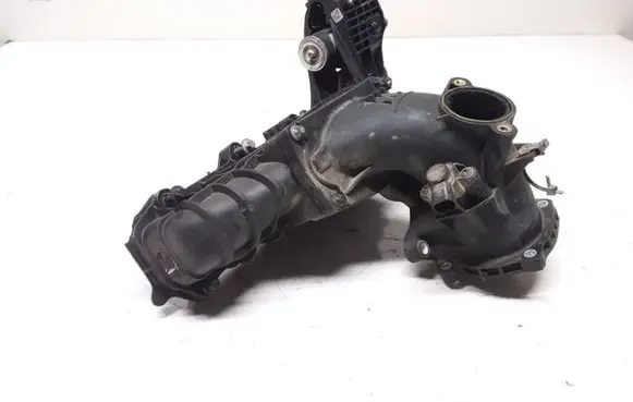 Mercedes-Benz E W212 Intake manifold A6510900037 A6510900028