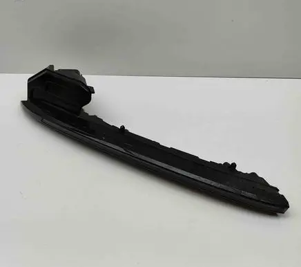 Volkswagen Touareg III Front indicator light 761941055A