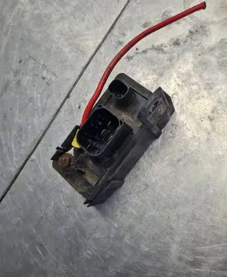 Volkswagen PASSAT B5 Other relay PA6GF30