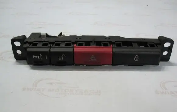 Land Rover Discovery Hazard light switch 13D734