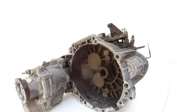 Audi Q3 8U Gearbox transfer box case QCR
