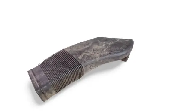 Audi A6 S6 C5 4B Air intake hose/pipe 8D0129617E