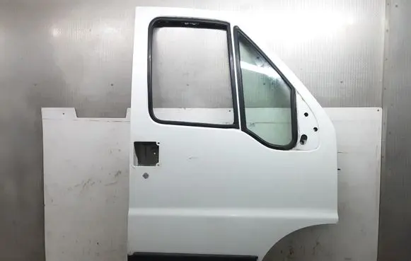 Fiat Ducato Front door