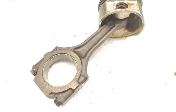 Alfa Romeo 156 Piston with connecting rod